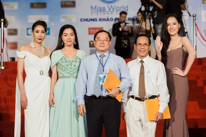 Mai phương thuý đỗ mỹ linh và tiểu vy thắp sáng thảm đỏ miss world việt nam - 4