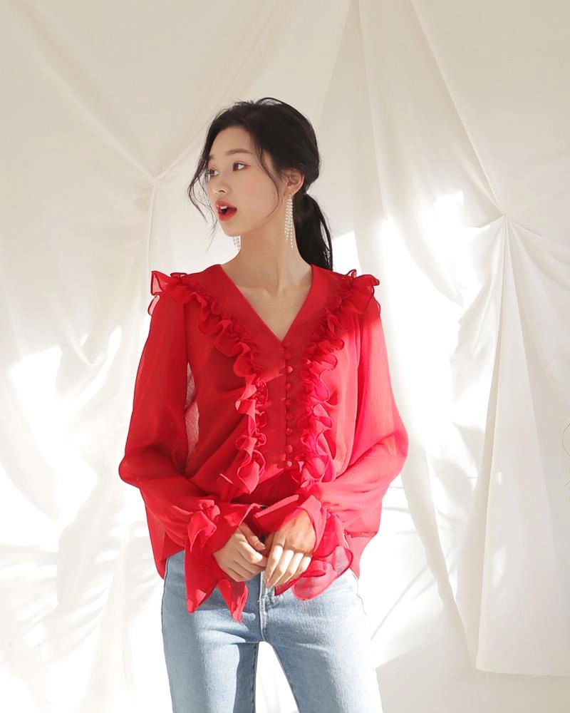 Mặt sáng bừng cổ cao kiêu hãnh bất ngờ nhờ kiểu đồ này - 2