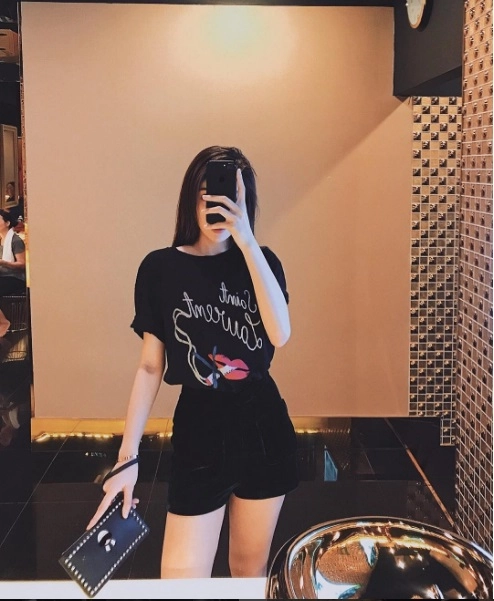 Mỗi lần xuất hiện kỳ duyên lại có thêm một món đồ hiệu xa xỉ đáng ghen tị - 2