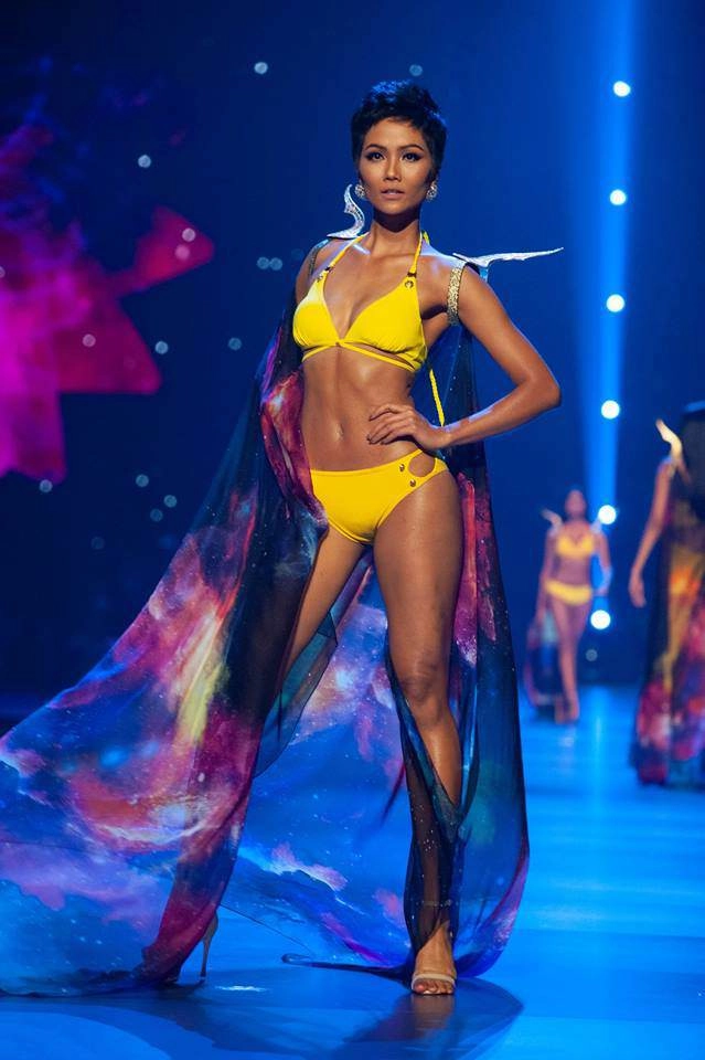 Năm 2019 đến hhen niê trở thành hoa hậu trình diễn bikini bốc lửa nhất hành tinh - 6