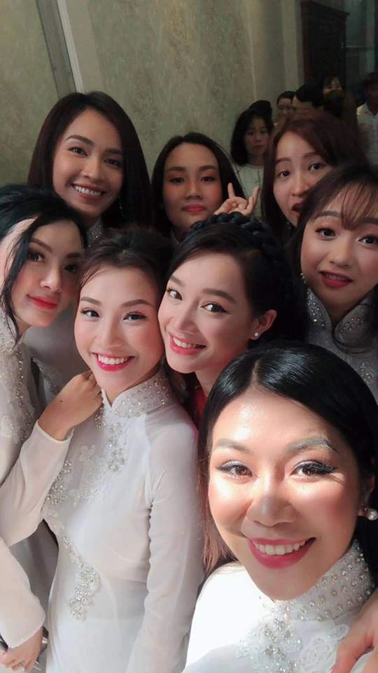 Ngạc nhiên khi nhã phương chọn áo dài ren đỏ hết sức đơn giản trong ngày về nhà chồng - 6
