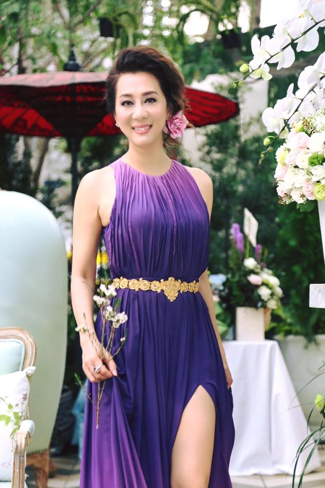 Ngoài 50 mà vẫn vẹn nguyên sắc vóc ai được như mc kỳ duyên - 4