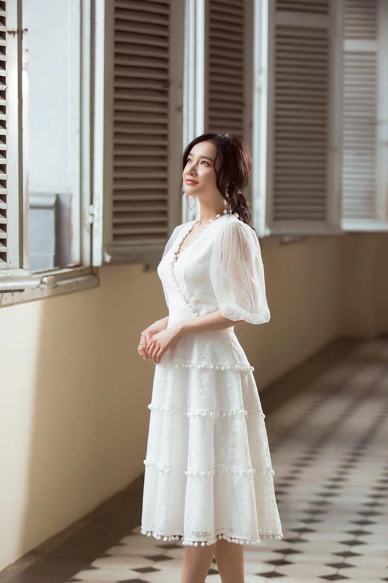 Nhã phương bất ngờ khoe nhan sắc rạng rỡ vòng hai thon gọn trước tin đồn bầu bí - 2