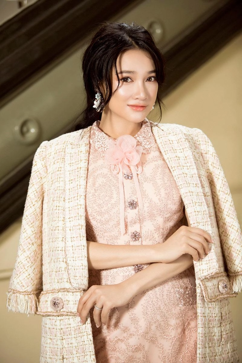 Nhã phương bất ngờ khoe nhan sắc rạng rỡ vòng hai thon gọn trước tin đồn bầu bí - 3
