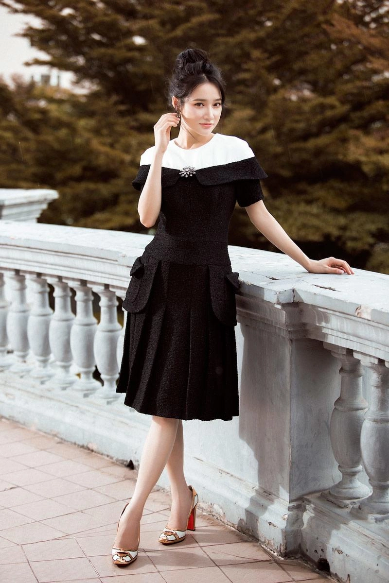 Nhã phương bất ngờ khoe nhan sắc rạng rỡ vòng hai thon gọn trước tin đồn bầu bí - 10