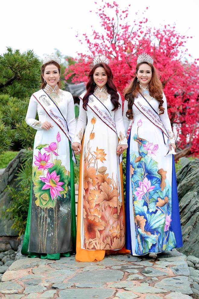 Những người đẹp hoa hậu doanh nhân hoàn cầu 2019 duyên dáng trong bst sen việt của ntk tuấn hải - 4