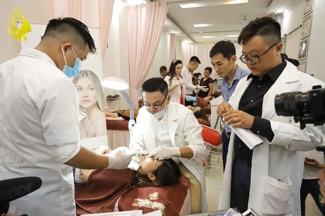 nữ hoàng oscars beauty awards 2019 ngọc thiên thảo khai trương viện thẩm mỹ quốc tế - 5