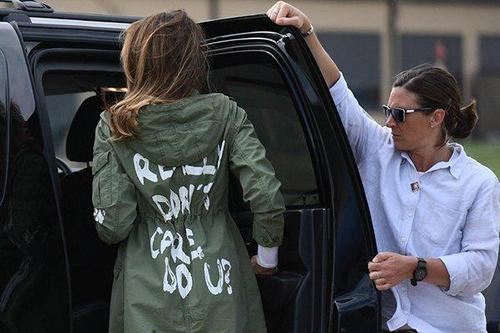 Phu nhân tt donald trump bất ngờ thừa nhận không quan tâm khi liên tục bị chê mặc lỗi - 1