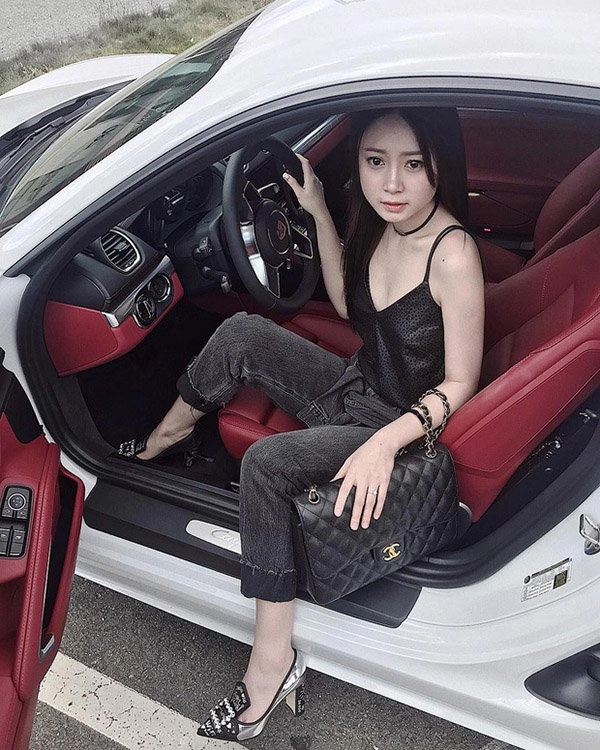 Rich kid việt chi 23 tỷ mua sắm không chỉ giàu có mà còn xinh xắn hết phần thiên hạ - 2