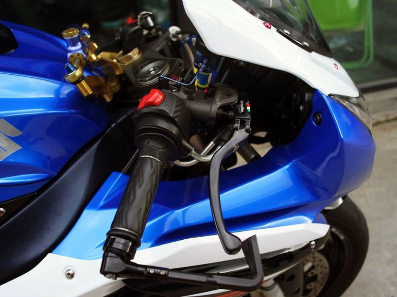 Siêu motor gixxer 1000 mạnh mẽ nhiều đồ chơi - 4