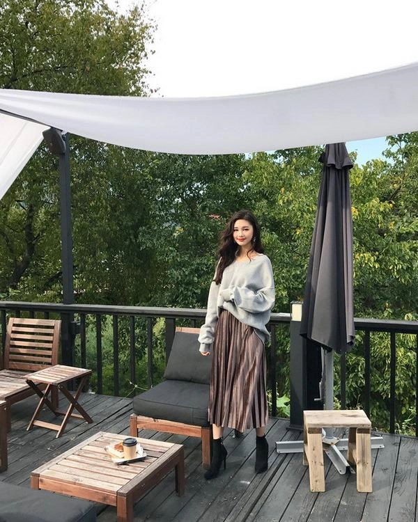 Tết năm ngoái đến tết năm nay vẫn diện kiểu đồ này bảo sao mà không quê cho được - 7