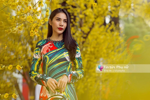 Thủy tiên diện áo dài xuân cuốn hút trên phố sài gòn - 5