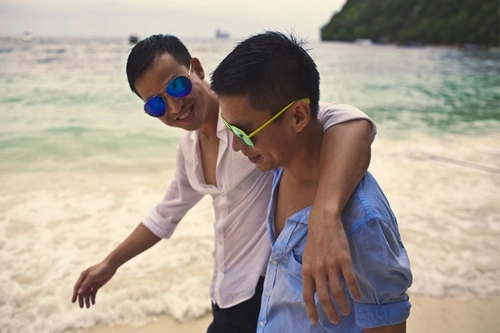 Trọn bộ ảnh cưới lãng mạn của ntk adrian anh tuấn - 1
