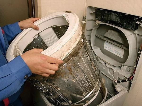 6 sai lầm khiến máy giặt hỏng lên hỏng xuống tốn điện hơn điều hòa - 4