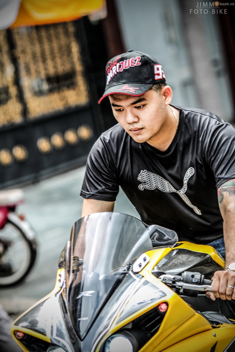 Cặp đôi supersport danh giá của biker trẻ tự tin tạo dáng tại sài gòn - 19