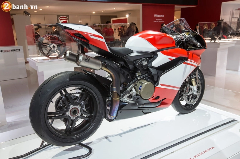 Chiêm ngưỡng cận cảnh ducati 1299 superleggera - chiếc xe mô tô đắt xắt ra miếng - 4