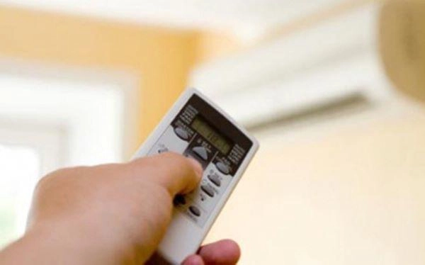 Có nên bật quạt trong phòng điều hòa nghe chuyên gia nói lý do mà sốc - 2
