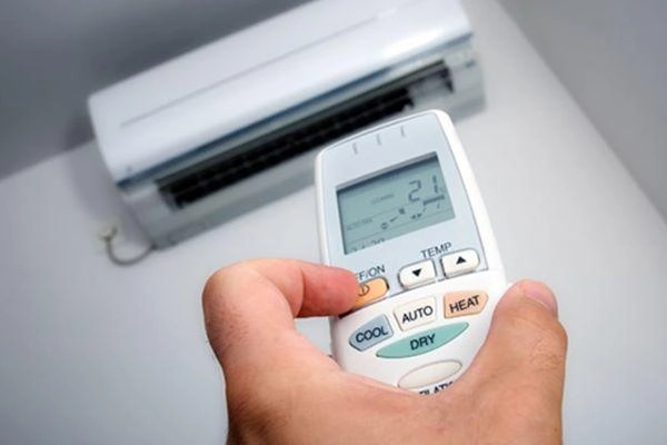 Có nên bật quạt trong phòng điều hòa nghe chuyên gia nói lý do mà sốc - 3