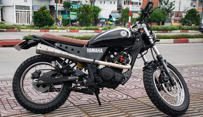 Độ lên chuẩn bài scrambler trong thân xác fz 150 - 1