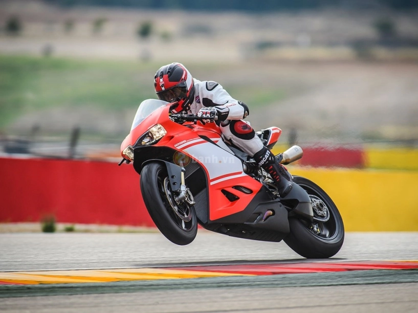 Ducati 1299 superleggera phiên bản cao cấp giới hạn có giá hơn 2 tỷ đồng - 3