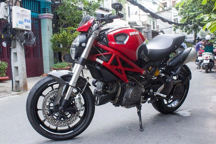 Ducati 796 lên đồ chơi hàng hiệu đầy mê hoặc - 8