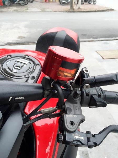 Ducati diavel - quỷ dữ hầm hố khi xuất hiện trên phố - 3
