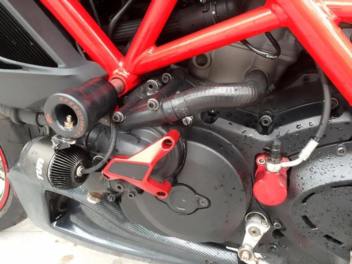 Ducati diavel - quỷ dữ hầm hố khi xuất hiện trên phố - 8