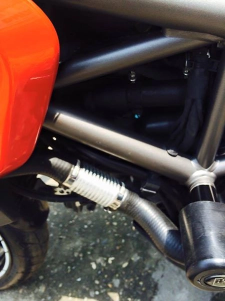 Ducati hyperstrada 821 độ nhẹ nhàng ở thủ đô - 6