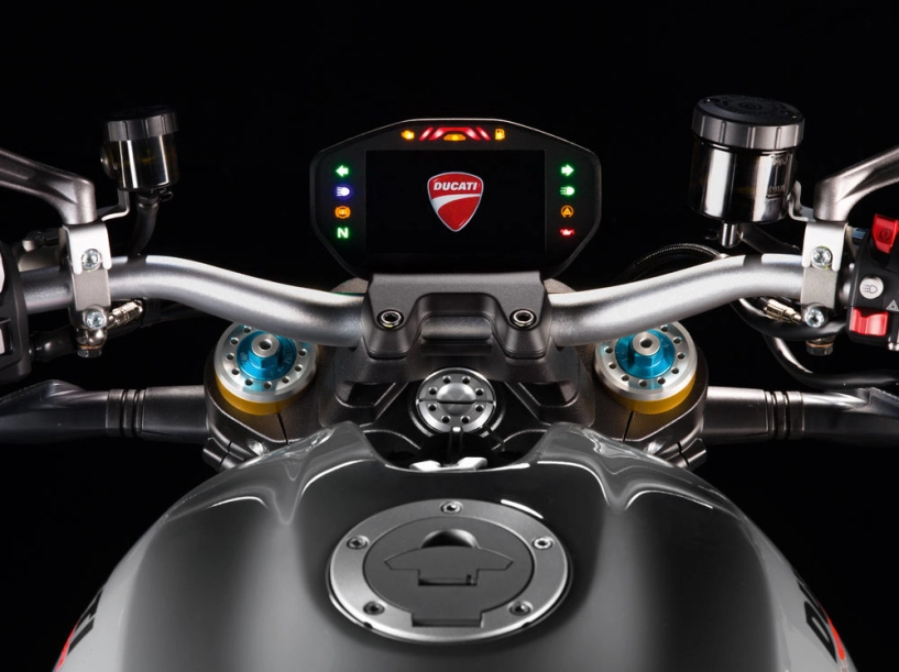 Ducati monster 1200 2017 chính thức ra mắt với sức mạnh được nâng cấp đáng nể - 9