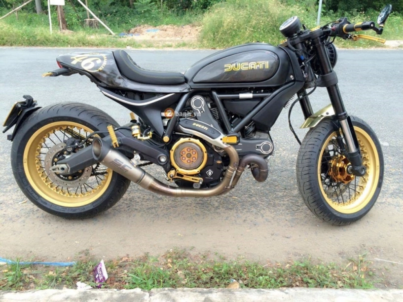 Ducati scrambler độ cafe racer đầy ấn tượng - 1