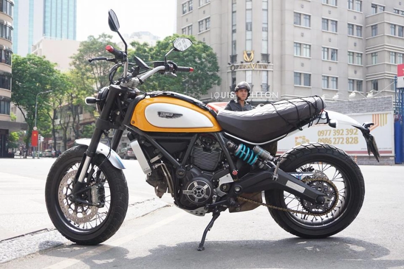 Ducati scrambler độ chất giữa lòng sài gòn - 2