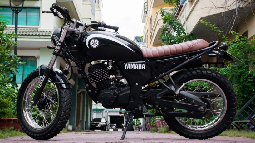 Fz150 lột xác scrambler bụi bặm - 3