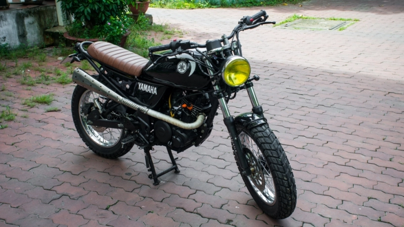 Fz150 lột xác scrambler bụi bặm - 4