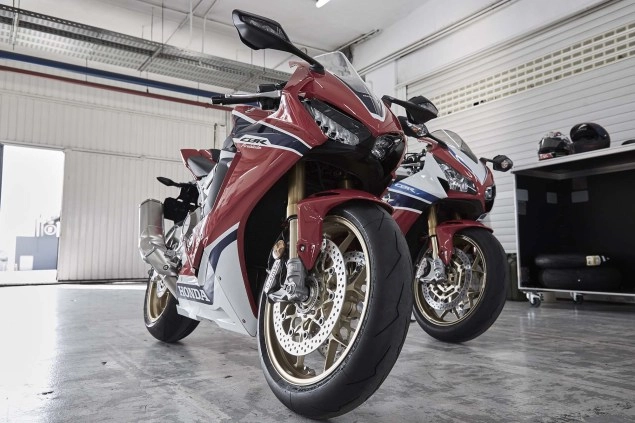 Honda cbr1000rr fireblade sp 2017 có phải là phiên bản nâng cấp cách mạng - 5