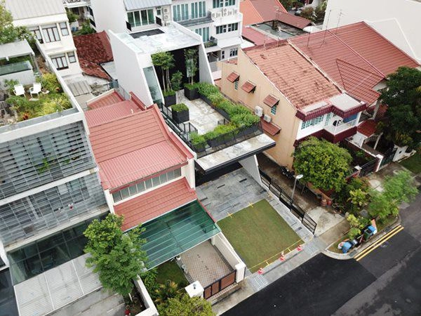 Mất 7 năm cải tạo mới xong căn nhà ruộng bậc thang lột xác đẹp đến khó tin - 1