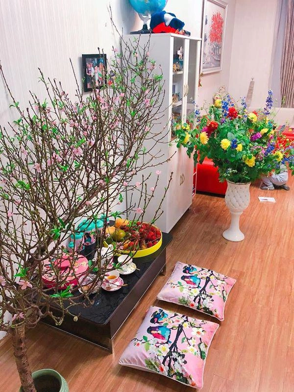 Mẹ hà nội chỉ cách cắm hoa tươi suốt 9 ngày nghỉ tết bông nào bông nấy đẹp bung lụa - 4