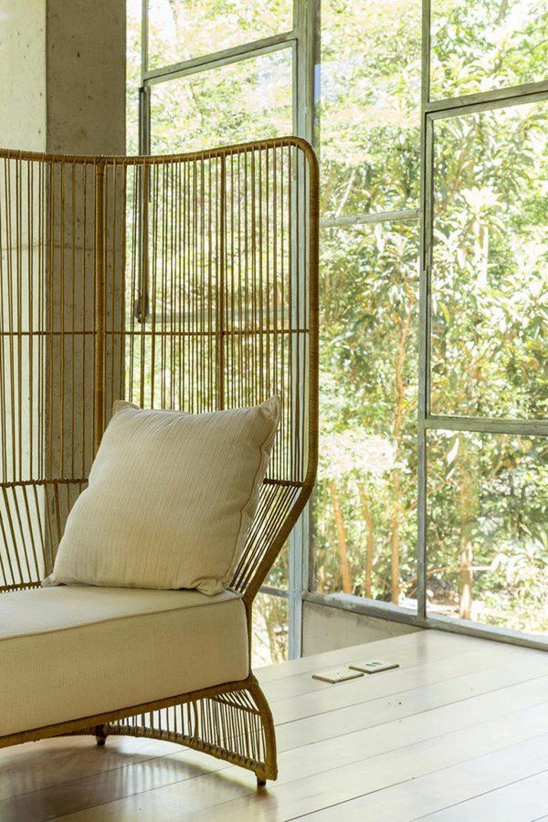 Nhà toàn kính mà vẫn mát không tưởng nhờ thiết kế độc đáo này - 6