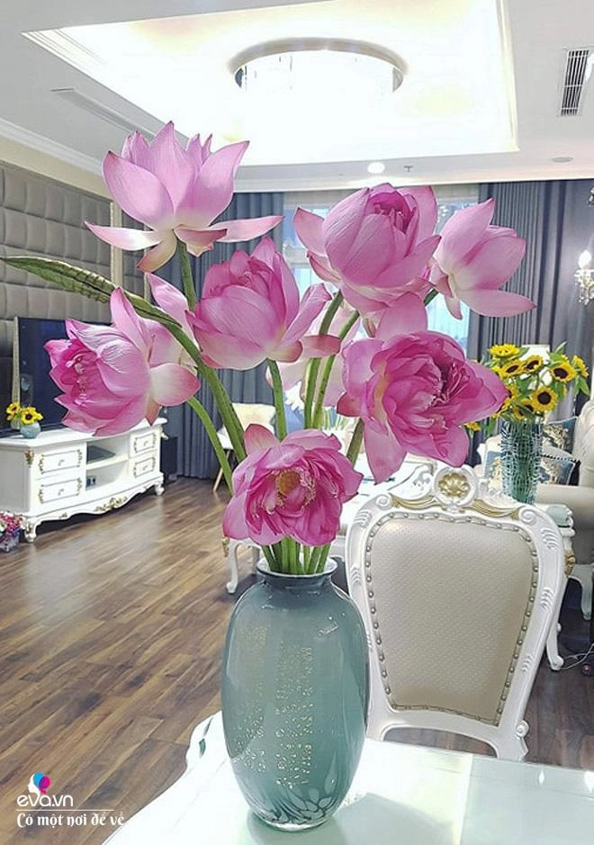 Nữ kế toán trưởng cắm hoa đẹp vạn người mê ngày nào cũng tràn ngập hoa trong nhà - 10