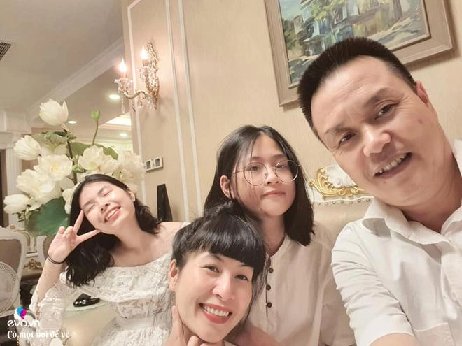 Nữ kế toán trưởng cắm hoa đẹp vạn người mê ngày nào cũng tràn ngập hoa trong nhà - 15
