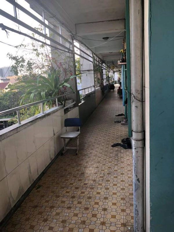 Rớt nước mắt trước căn nhà nhỏ ngỡ ngàng của ns lê bình trước khi hôn mê - 4