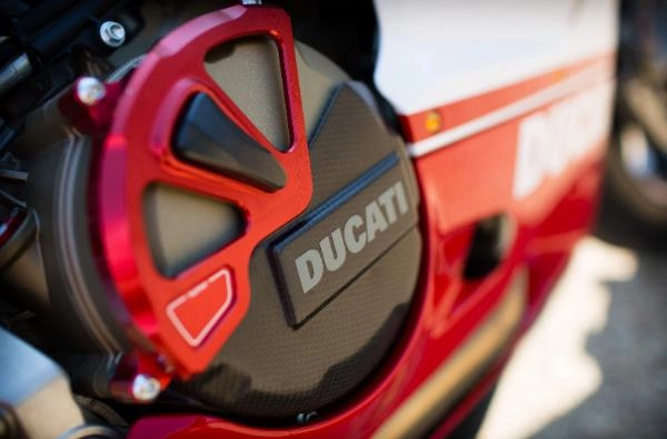 Siêu mẫu ducati 1199 panigale s với đồ chơi hàng trăm triệu - 6