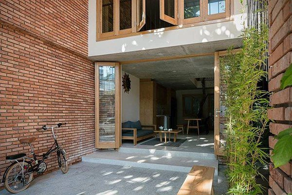 Thiết kế nhà mẹ ấp nhà con ở đà nẵng gây sốt báo tây - 6