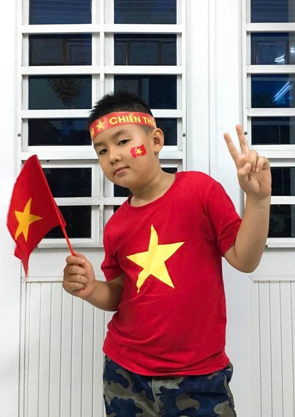 Tình - tiền đều thăng hoa lê phương hạnh phúc cùng chồng trẻ trong căn nhà mới sang trọng - 9