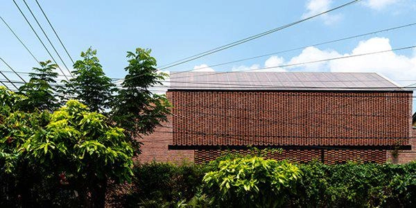 Vợ chồng trẻ ở trà vinh xây nhà phố như tổ chim độc đáo - 11