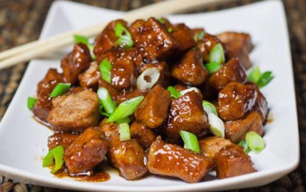 3 cách làm thịt kho ngon đậm đà với cách chế biến đơn giản - 4