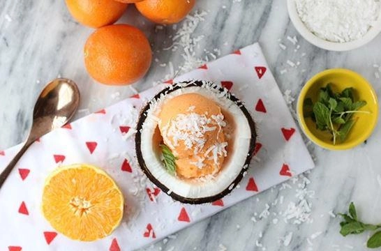 6 cách làm kem dừa độc và lạ nhà nhà đều mê - 3