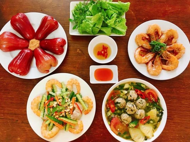 8x nấu cơm ngon đến nỗi chồng tăng 16kg sau 5 tháng về chung một nhà - 15