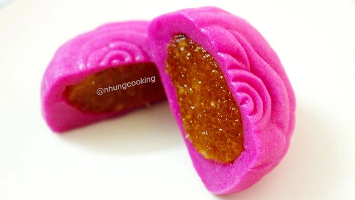 9x thích làm bánh trung thu độc lạ khách đòi đặt mua nhưng chỉ để ăn chứ không bán - 7
