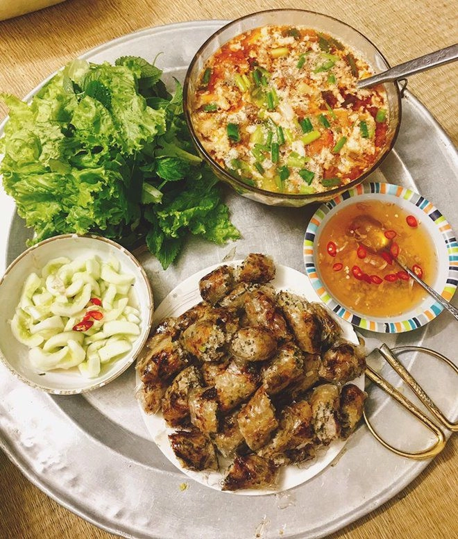 9x xinh đẹp ngày nấu 3 bữa ăn đủ món dân tình vừa khen vừa phát hiện điều thú vị - 16