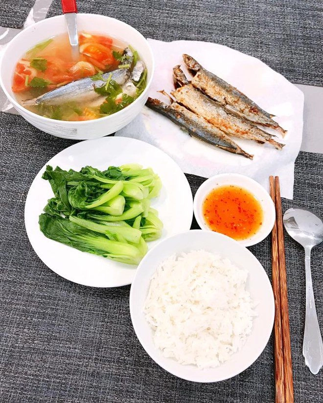 Bao năm bị nghi là thiên kim tiểu thư được chiều nhưng em gái quang vinh đích thị gái đảm - 13